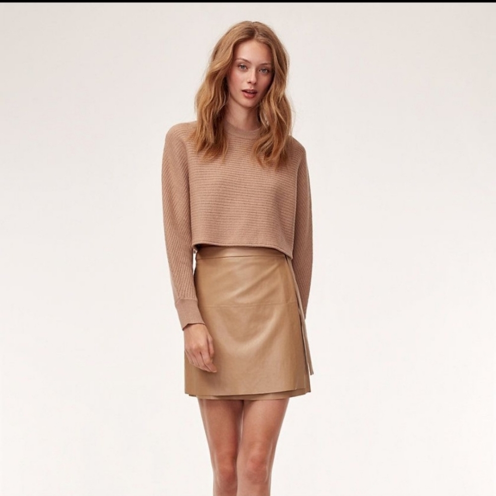 WILFRED Lolan crop merino wool sweater | Aritzia - Picture 9 of 9